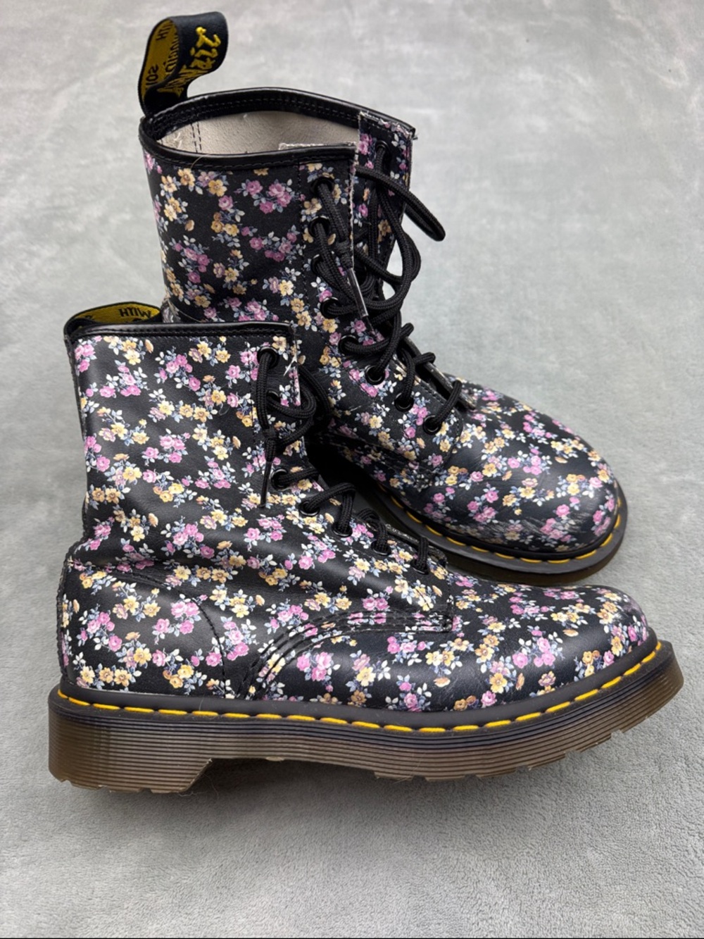 Dr. Martens Black Floral Lace-Up Boots with Pink & Cream Flowers women’s 8